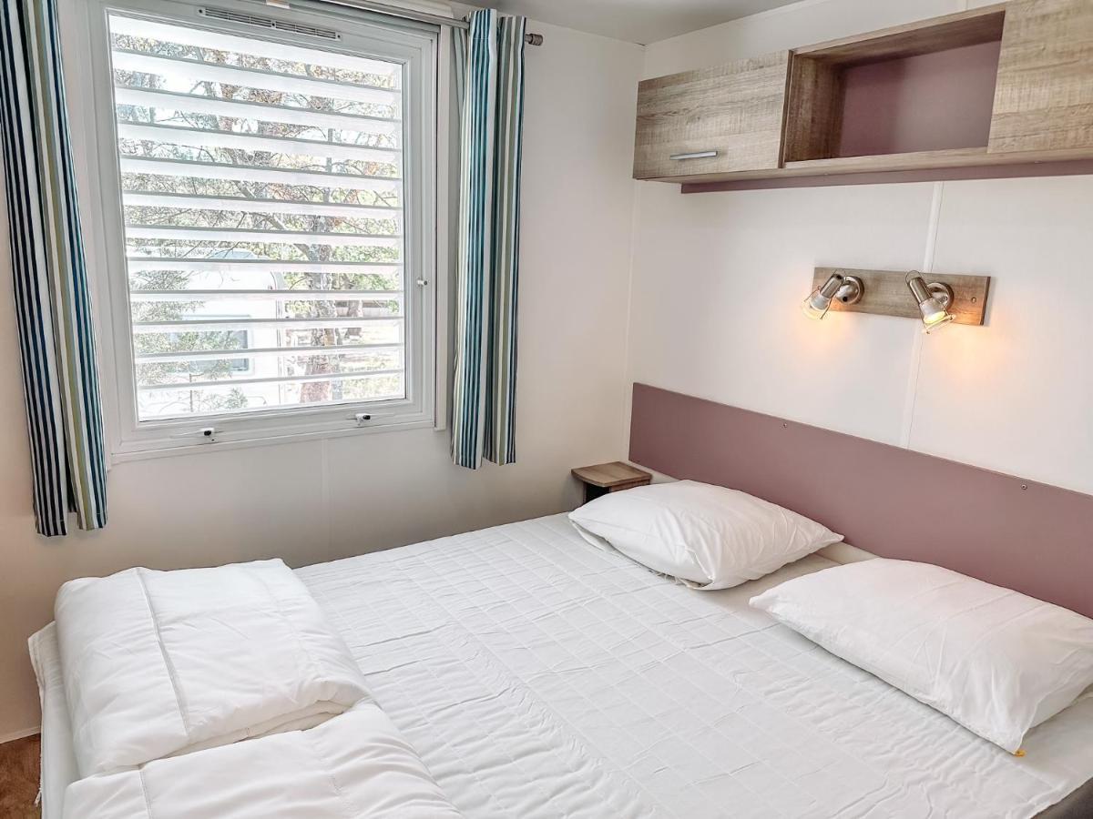 3 Bedroom Chalets Camping Lei Suves - Joycasa Roquebrune-sur-Argens Buitenkant foto