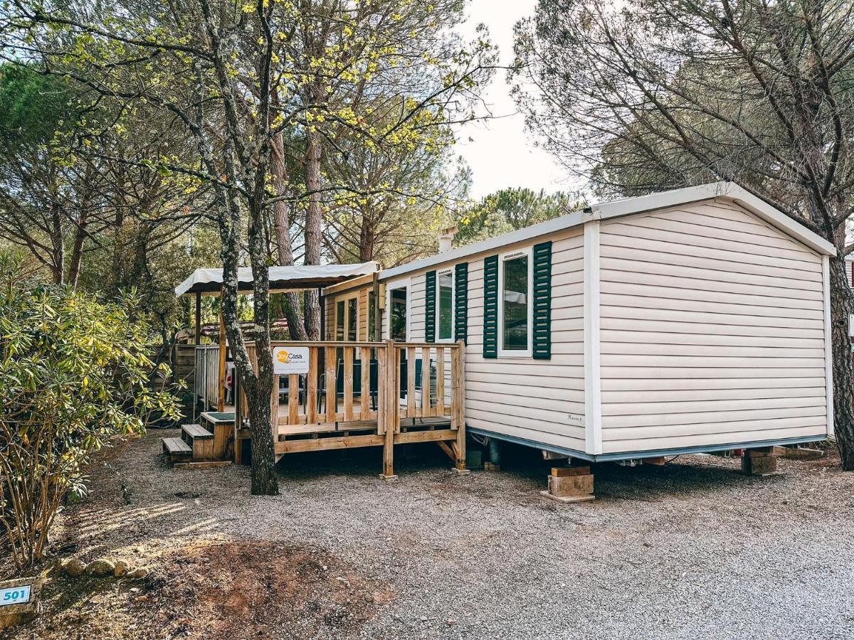 3 Bedroom Chalets Camping Lei Suves - Joycasa Roquebrune-sur-Argens Buitenkant foto
